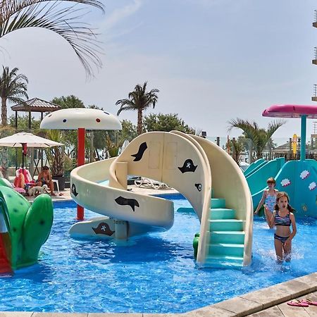 Apartament Boema In Spa N Pools Resort- Free Parking Mamaia Extérieur photo
